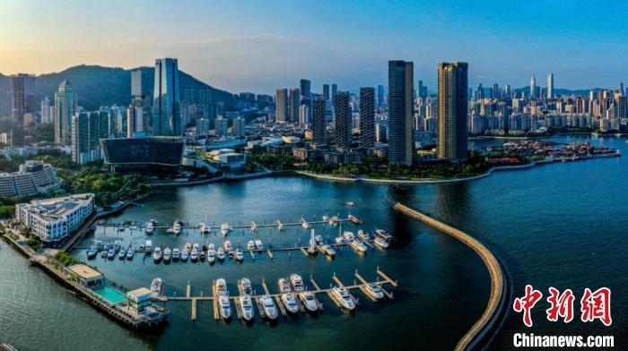 深圳市蛇口濱海文化創(chuàng)意街區(qū)。 廣東省文旅廳 供圖